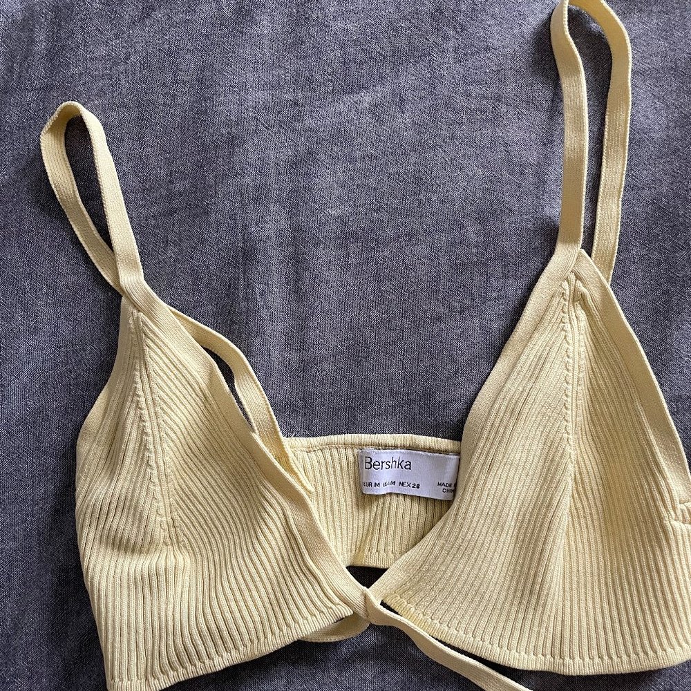 beautiful yellow top (tie around the waist)